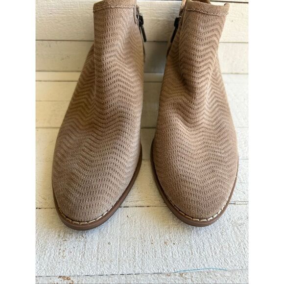 Lucky Brand LP-Farel Women’s Ankle Boots 8.5M Taupe Suede Block Heel Booties Zip - Picture 5 of 8